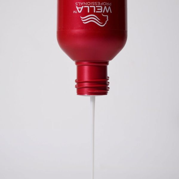 Shampoo Wella Ultimate Repair 250ml - Image 3